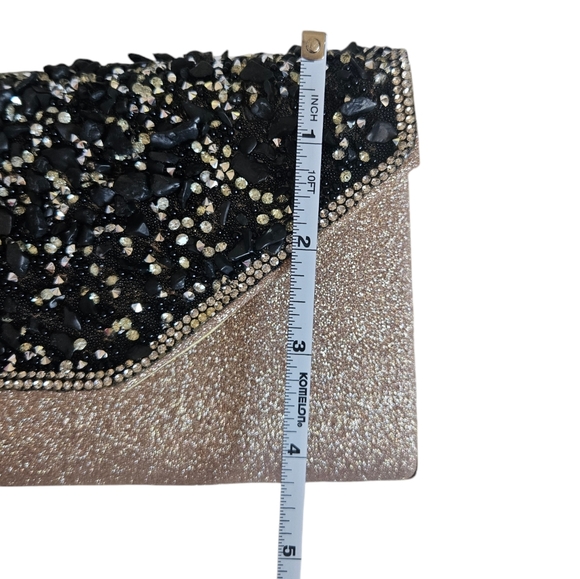 Shungite and Crystal Clutch - Picture 9 of 10